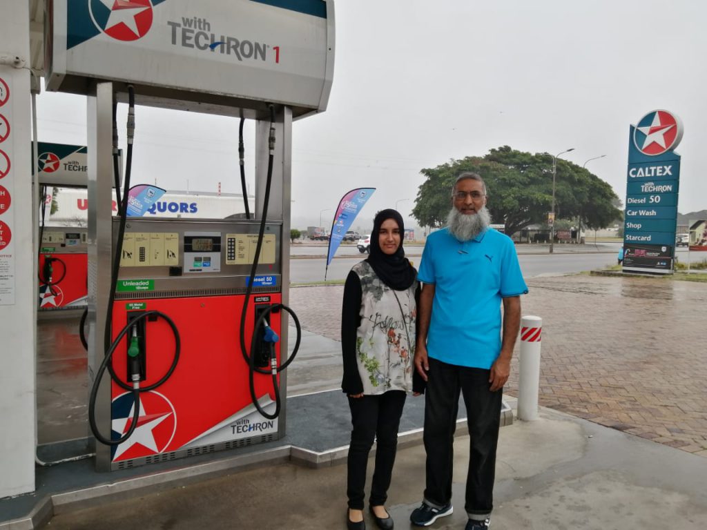 Ismail & Tameenah at fuel pump